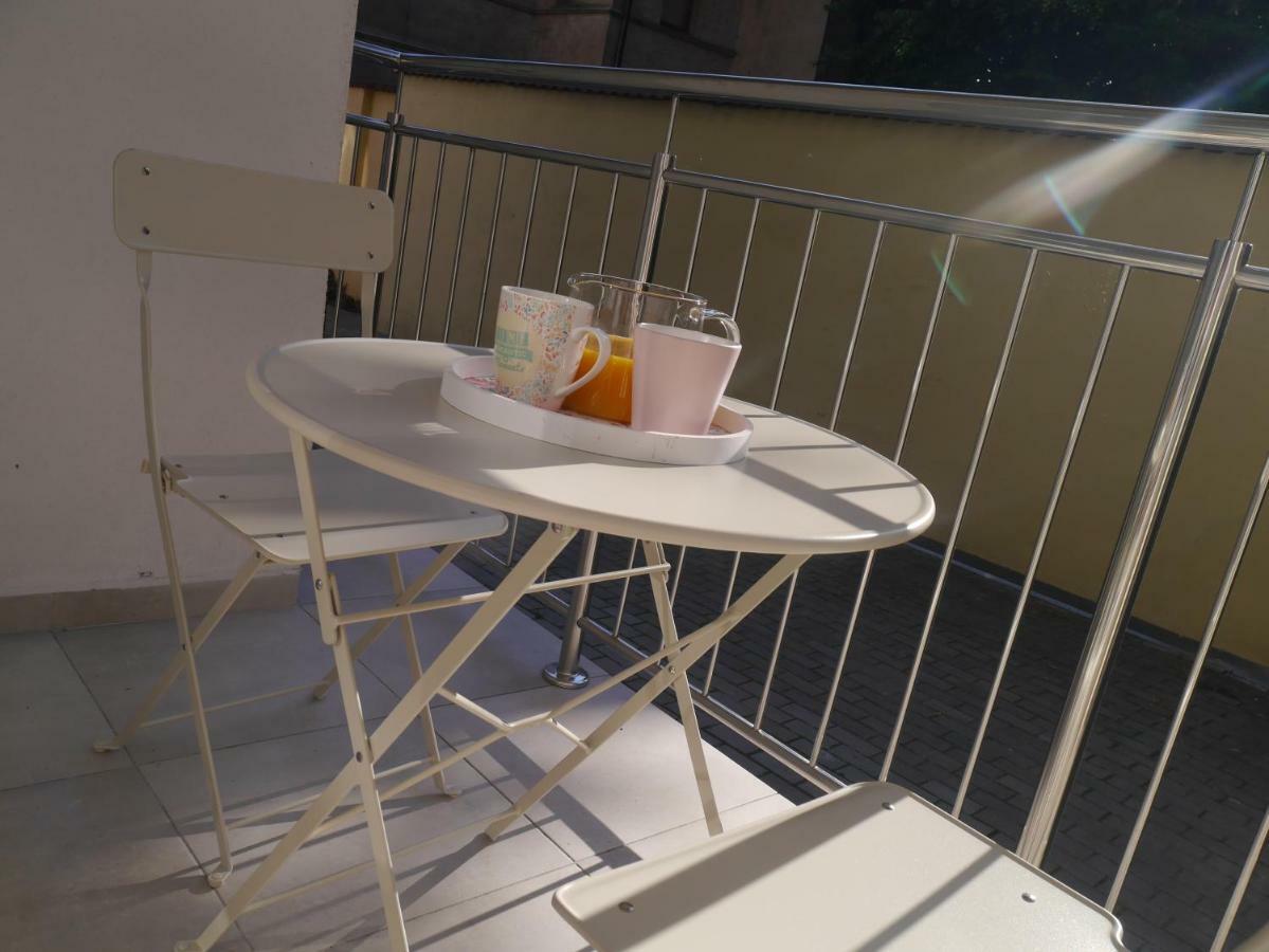 Apartament Kolorowy Przy Plazy Гижицко Экстерьер фото